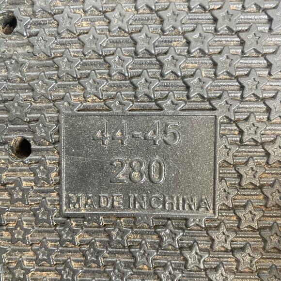 Trick or Treat Halloween Black Slides Size 44 - Picture 4 of 4